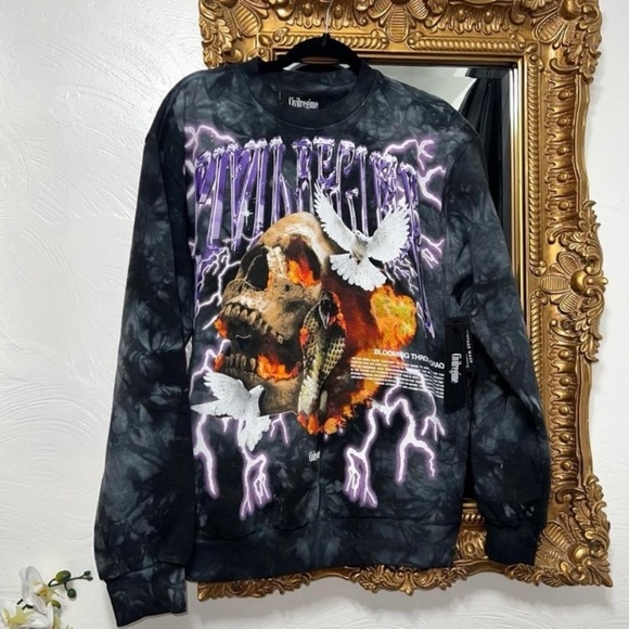✨ Civil Regime Fight Or Flight V2 Sweatshirt ✨ - Picture 1 of 4